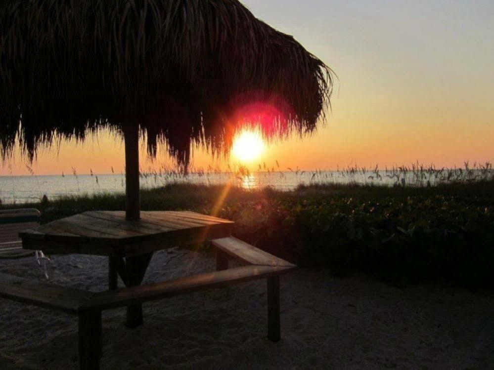 Coconuts Beach Resort Anna Maria Luaran gambar
